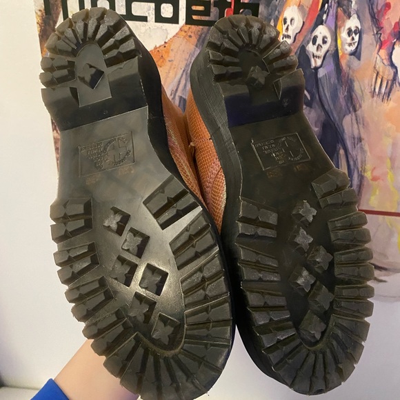 Dr. Martens Molly Iridescent pink platform boots! - Picture 3 of 6